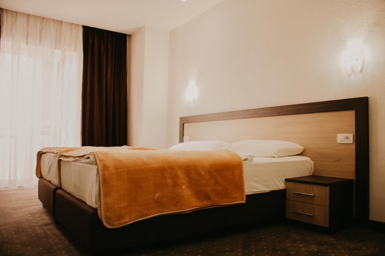 נאום Hotel Villa Matic מראה חיצוני תמונה