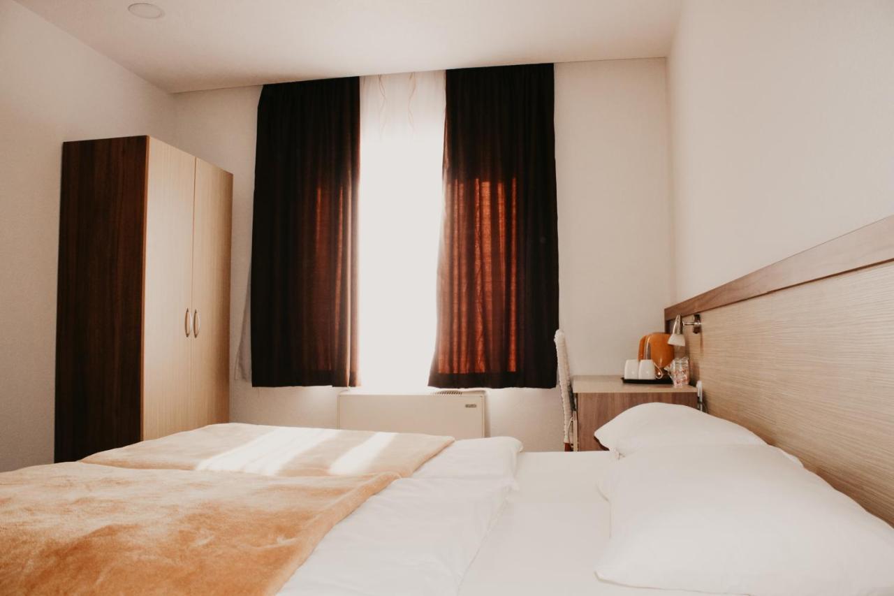 נאום Hotel Villa Matic מראה חיצוני תמונה