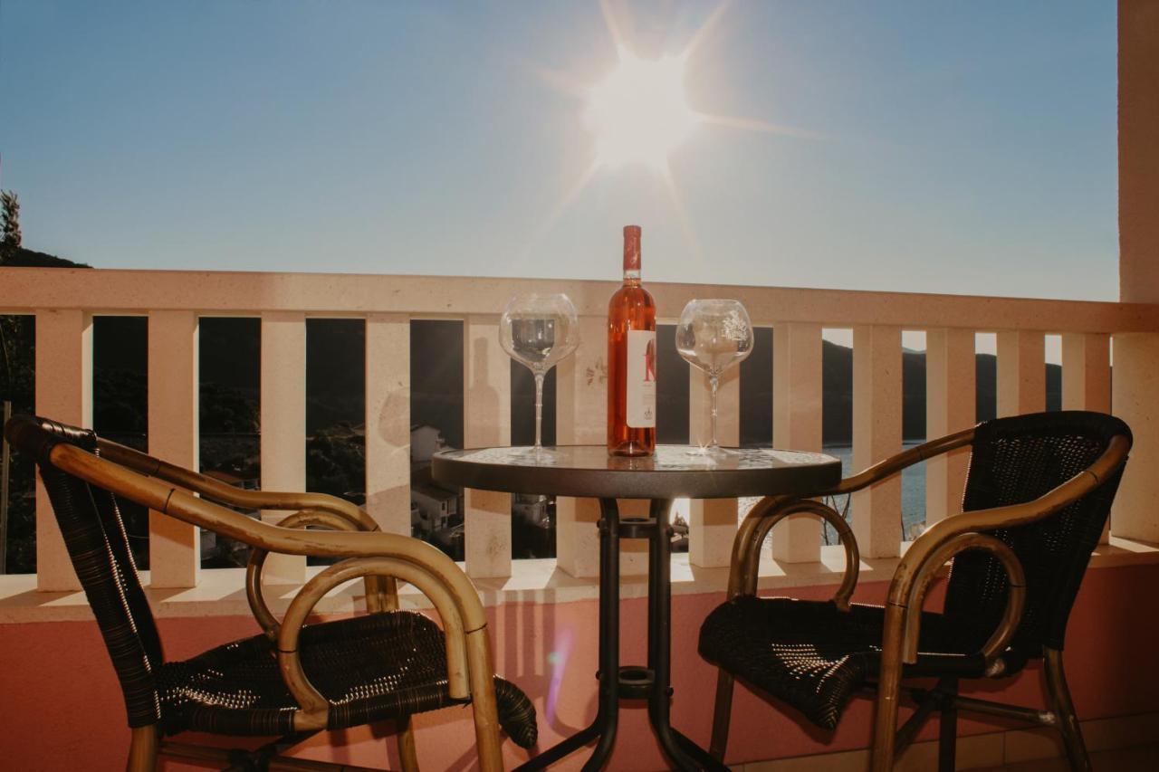 נאום Hotel Villa Matic מראה חיצוני תמונה