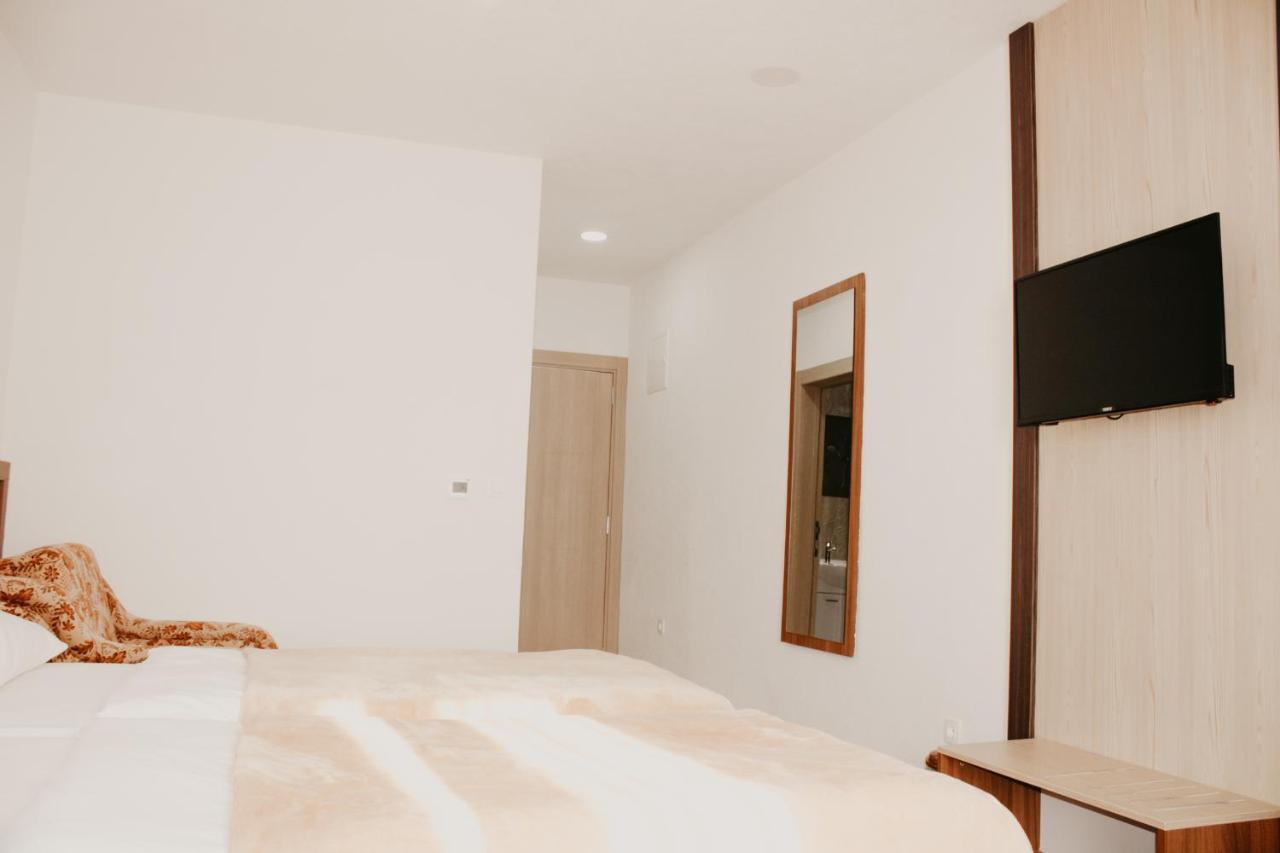 נאום Hotel Villa Matic מראה חיצוני תמונה
