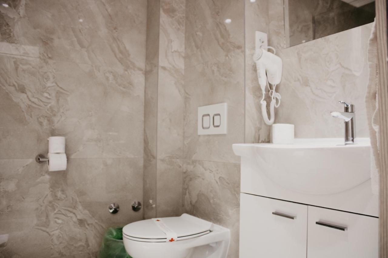 נאום Hotel Villa Matic מראה חיצוני תמונה