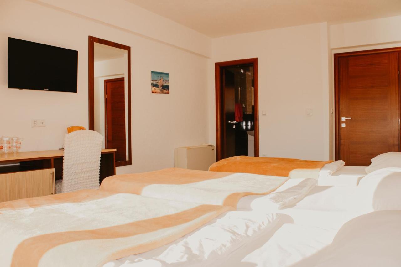 נאום Hotel Villa Matic מראה חיצוני תמונה